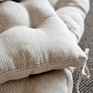 Striped Linen Bench Cushion with Ties - Stylish Comfort for Your Home