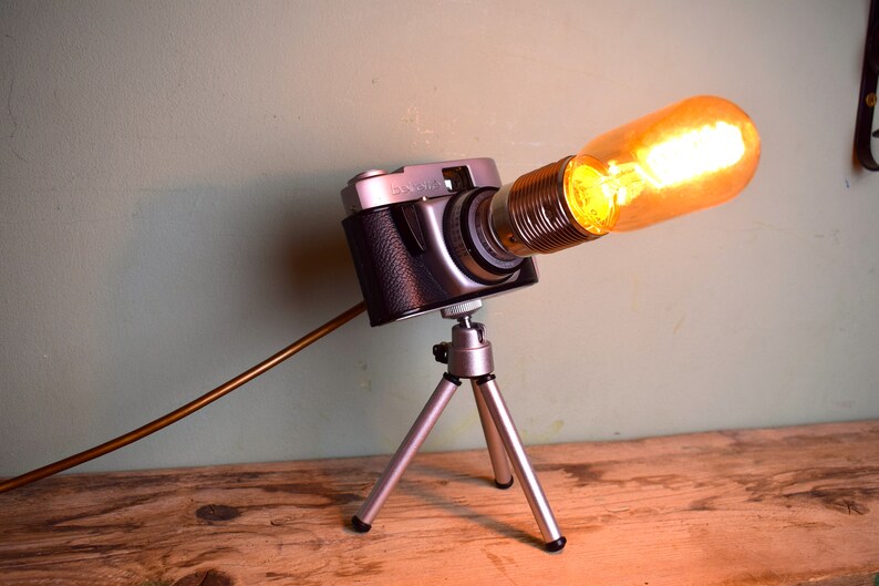 camera desk lamp