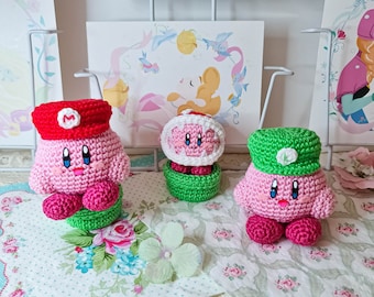 Poupée au crochet Kirby mario luigi et piranha plant poyo amigurumi sur commande