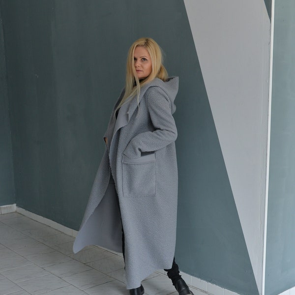 Cardigan à capuche, Cardigan d'hiver, Manteau cardigan en laine grise, Manteau-pull long, Manteau cardigan asymétrique, Manteau gris à capuche, Manteau oversize