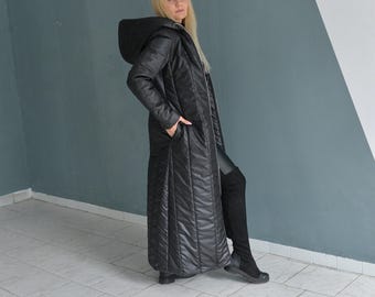 Schwarze Winterjacke für Frauen, Maxi-Kapuzenjacke, Kleidung in Übergröße, Steampunk-Kleidung, warme Steppjacke mit Kapuze, bequemer Reißverschlussmantel