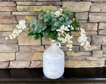 Chalk painted large jug floral arrangement, Glass Jug, Farmhouse floral centerpiece, Rustic Home Decor, Wedding Decor, Floral Arrangement