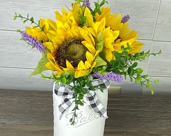 Decoración de girasol en tarro de cristal: centro de mesa rústico de granja