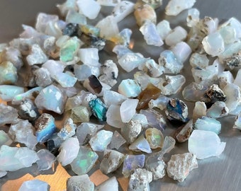 Raw opal (115 pieces), 3-7mm natural Ethiopian Welo opal rough, raw gemstones, October birthstones, fire opal, small raw opal flashy