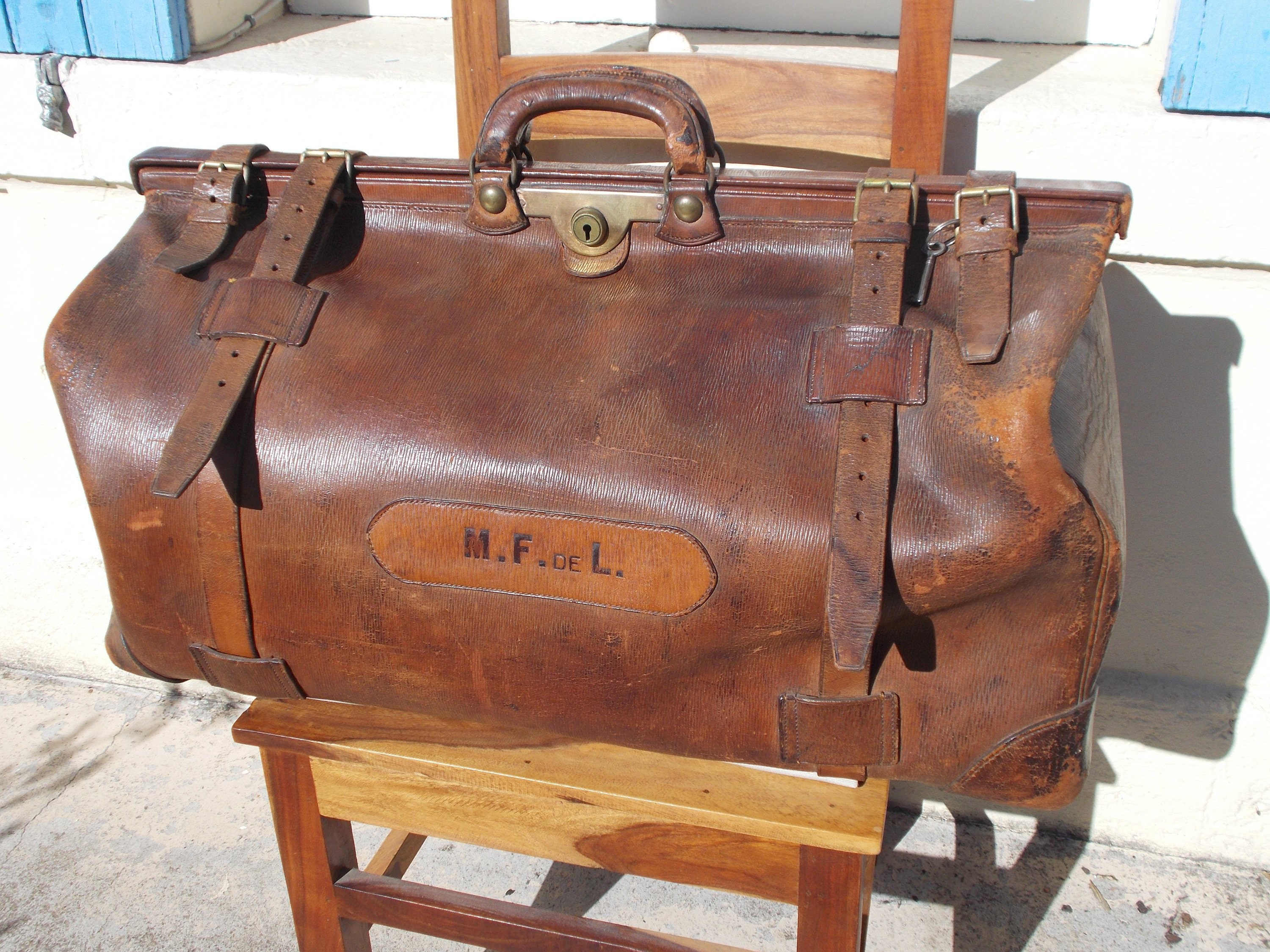 Satchel or Gladstone Bag Traveling Inkwell