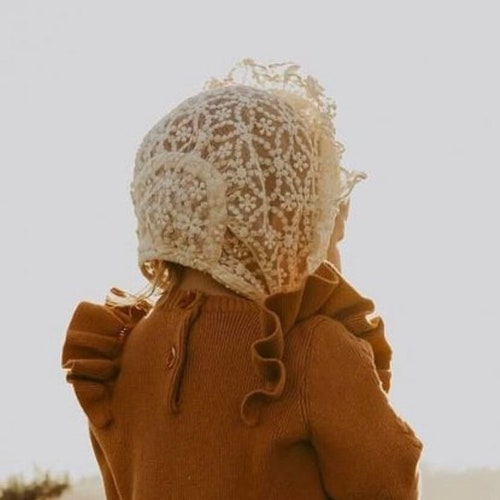 Cappellino per neonato, cappellino in pizzo bianco sporco, cappellino per neonato, cappellino per battesimo, cappellini per battesimo, regalo per battesimo bambina, cappellino per neonato, cappellino per neonato