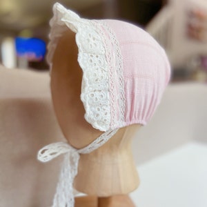 Baby bonnet, Lace bonnet, Newborn bonnet, Bow bonnet, toddler bonnet