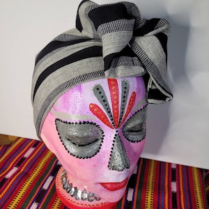 Guatemalan wired headwrap, twisty, wired headband, twist tie headwrap, Mexican headwrap, Mayan textiles, Guatemalan fashion, Mexican wrap