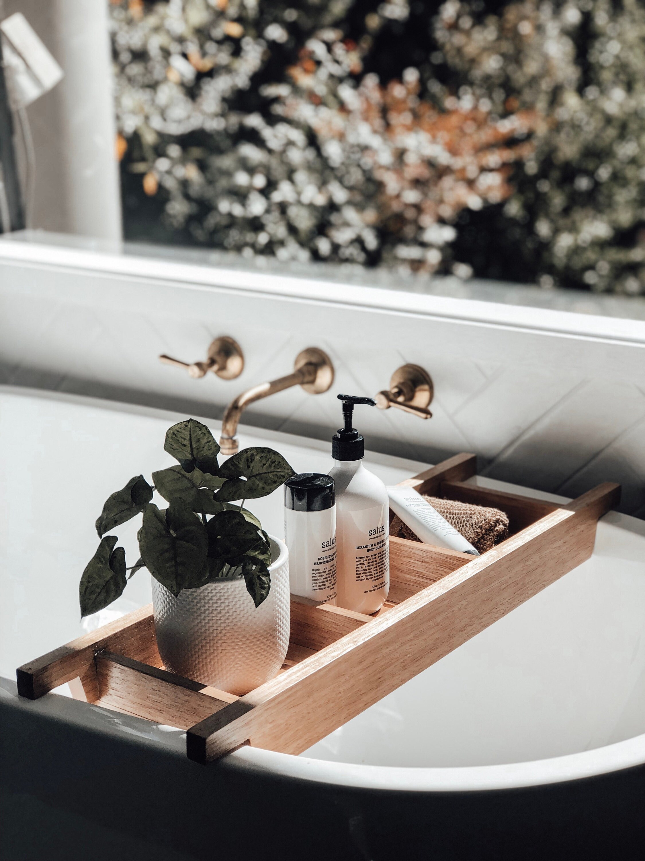 THE ASCOT Bath CADDY Timber Storage Shelf, Tidy, for Free Standing