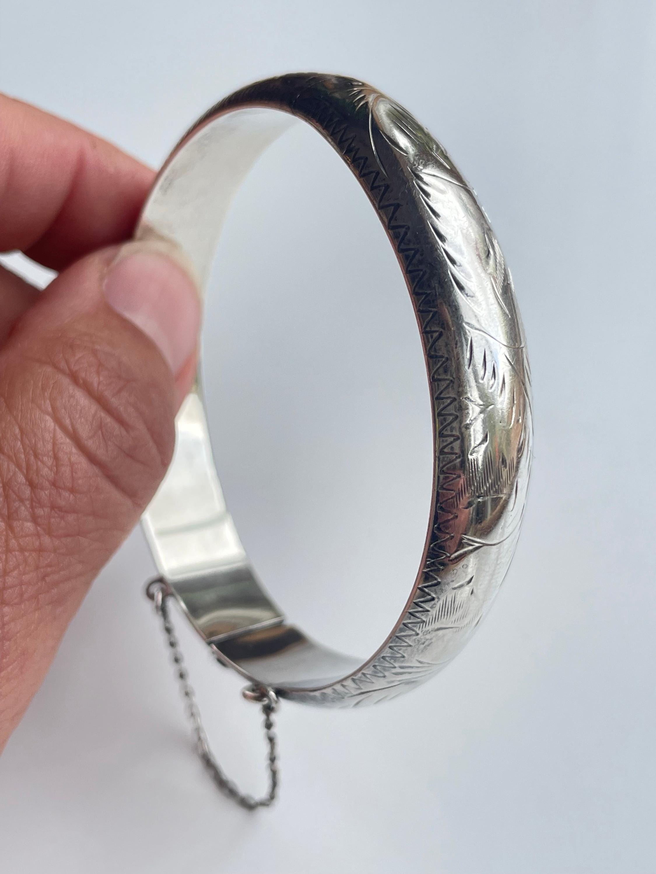 Vintage Sterling Silver Hinged Bangle Bracelet – Etched Floral