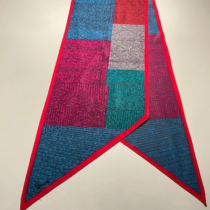 Vintage Vera Neumann Scarf in Geometric Pattern