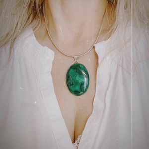 Vintage Malachite and Sterling Silver Necklace