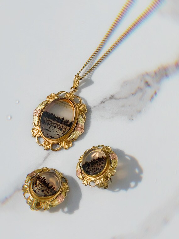 Vintage Clip On Earrings with Landscape Design