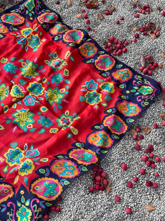 Le foulard triangulaire uni laine et cachemire Emma | Surprise