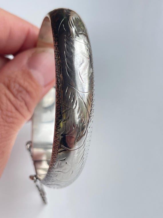 Vintage Sterling Silver Hinged Bangle Bracelet – Etched Floral