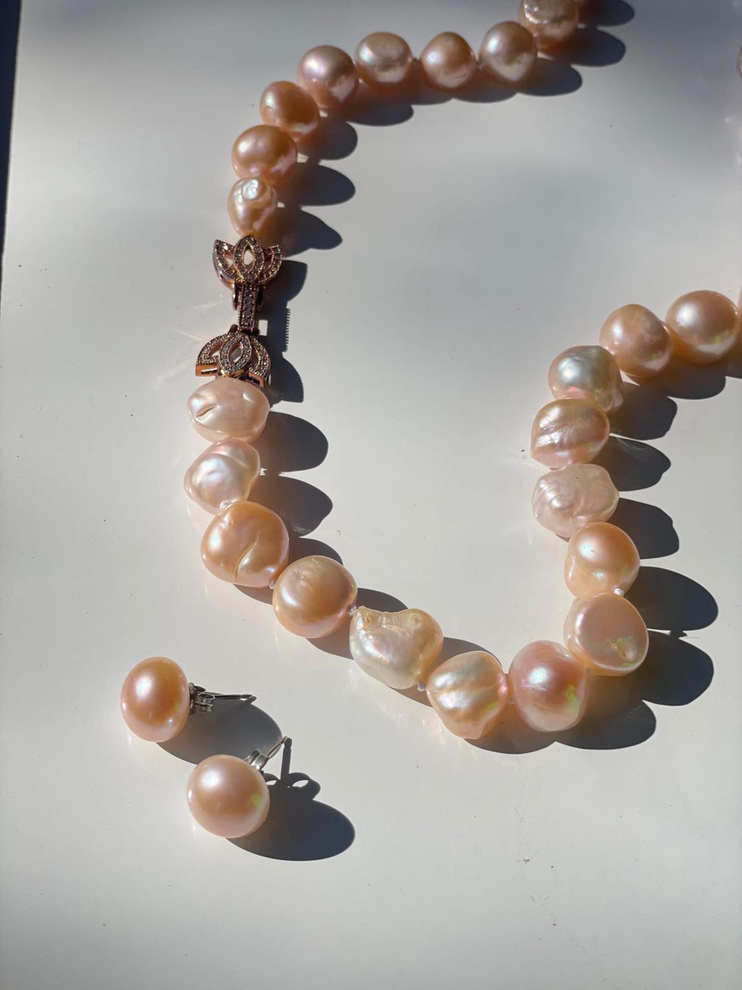 Vintage Rare Glowing Baroque Pearl Collar Necklace