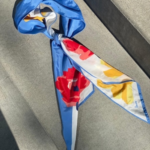 Vintage Vera Neumann Floral Scarf with Large Flower Pattern