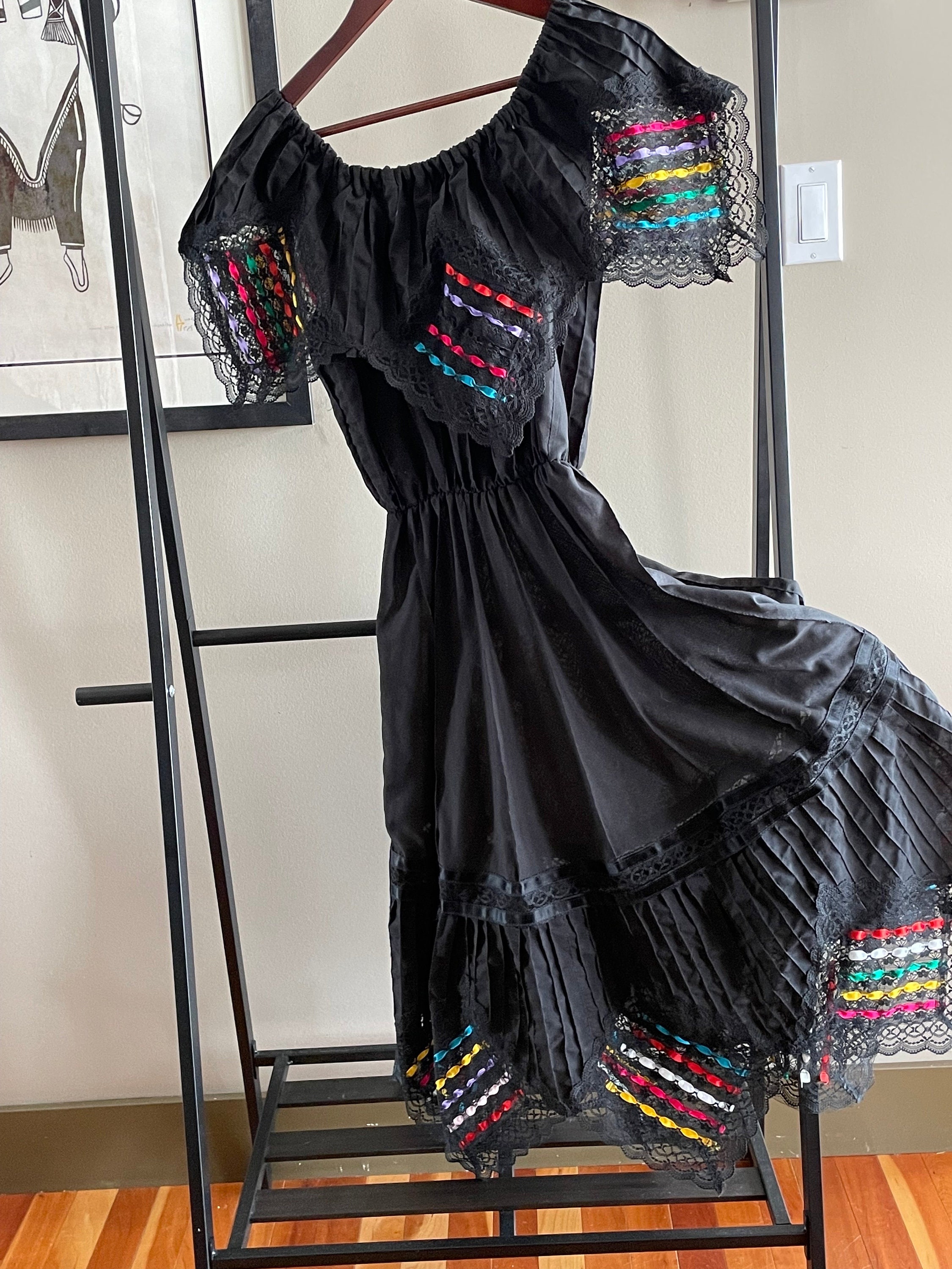 Vintage Black Mexican Cotton Dress: Ribbon Lace Trim