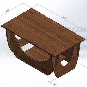 Pu&ograve; includere: Un tavolino da caff&egrave; in legno marrone con piano rettangolare e supporti laterali curvi. Il tavolo &egrave; lungo 83 cm, largo 47 cm e alto 37,2 cm. Ha un ripiano inferiore per riporre oggetti.