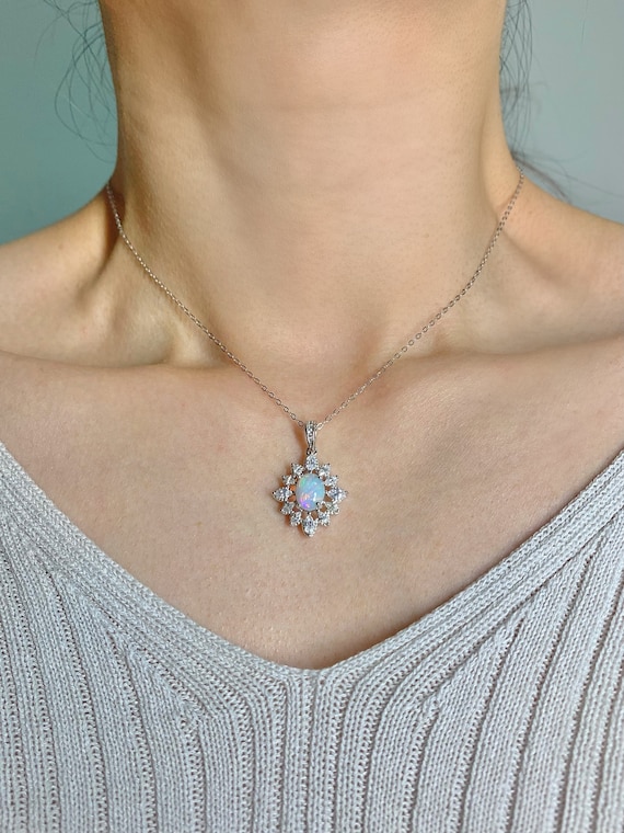Boodles create stunning 'Liverpool necklace' with 10 opals, worth over £60k
