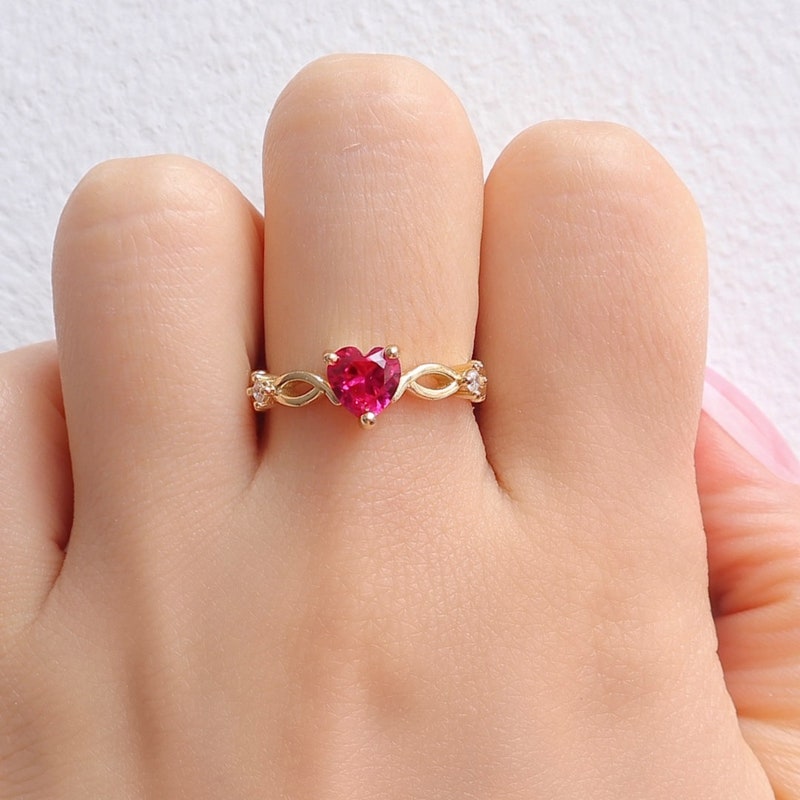 Women's Ruby