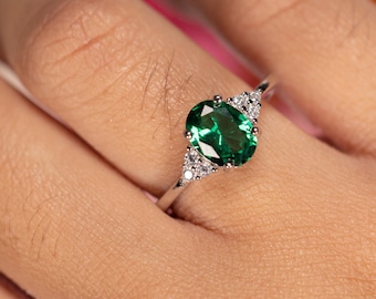 Tya Oval Emerald Ring Sterling Silver Rings For Women Engagement Ring Promise Ring CZ Anniversary Birthday Gift For Her Vintage 925 USA