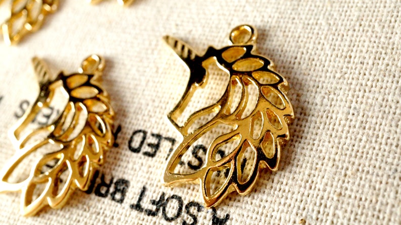 Unicorn head 2 gold charms jewellery supplies C525