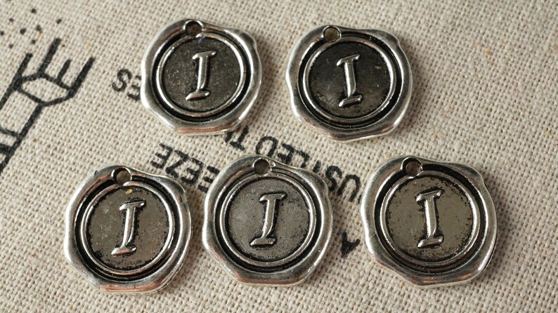 Alphabet letter I wax seal charm silver vintage style jewellery supplies