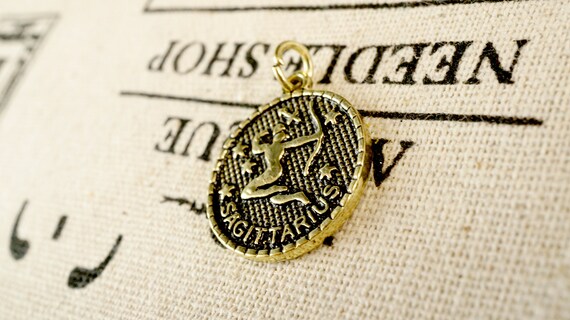 Zodiac Gemini charm gold vintage style pendant jewellery supplies C228