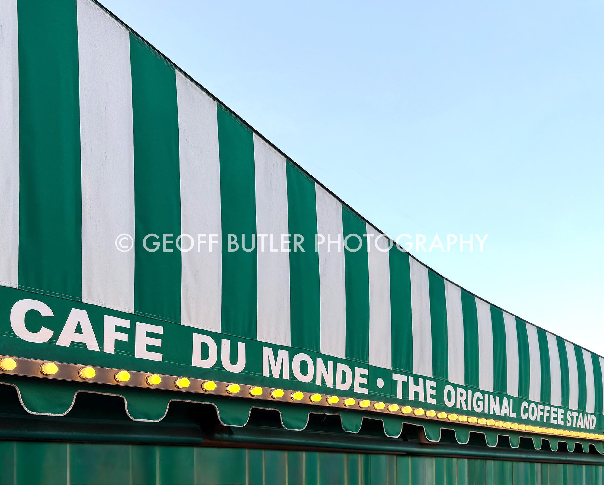 Cafe Du Monde, French Quarter, New Orleans Photos, Beignets and