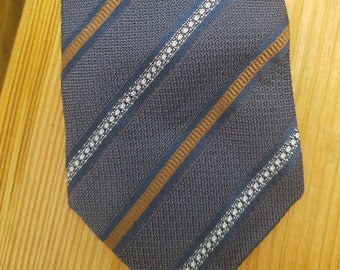 Vintage Gieves & Hawkes Savile Row jacquard silk tie