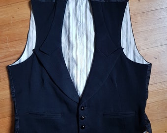 Vintage French Evening Gilet de cérémonie noir avec revers en pointe S-M