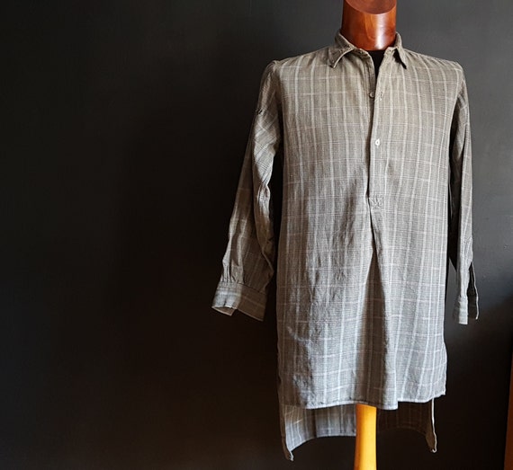 Vintage French plaid grey white work shirt pullove