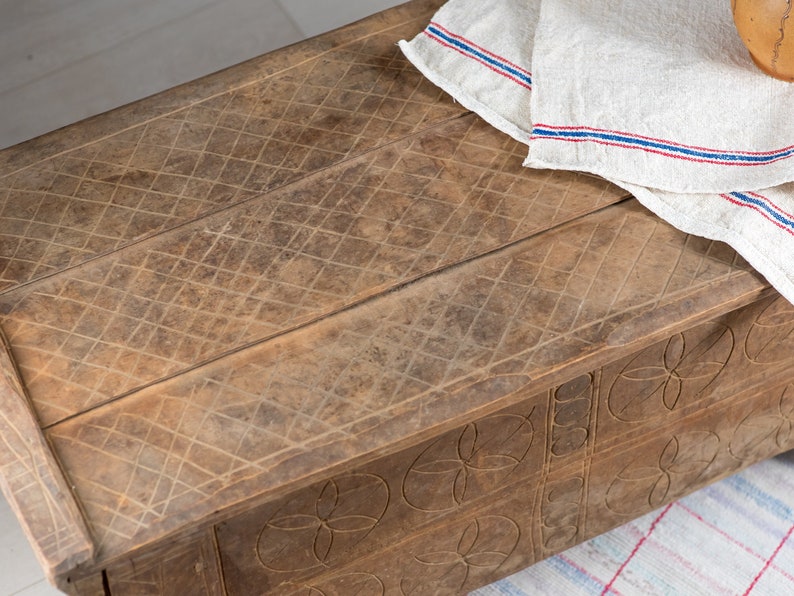 Primitive Old traditional hand carved chest, beech wood image 3