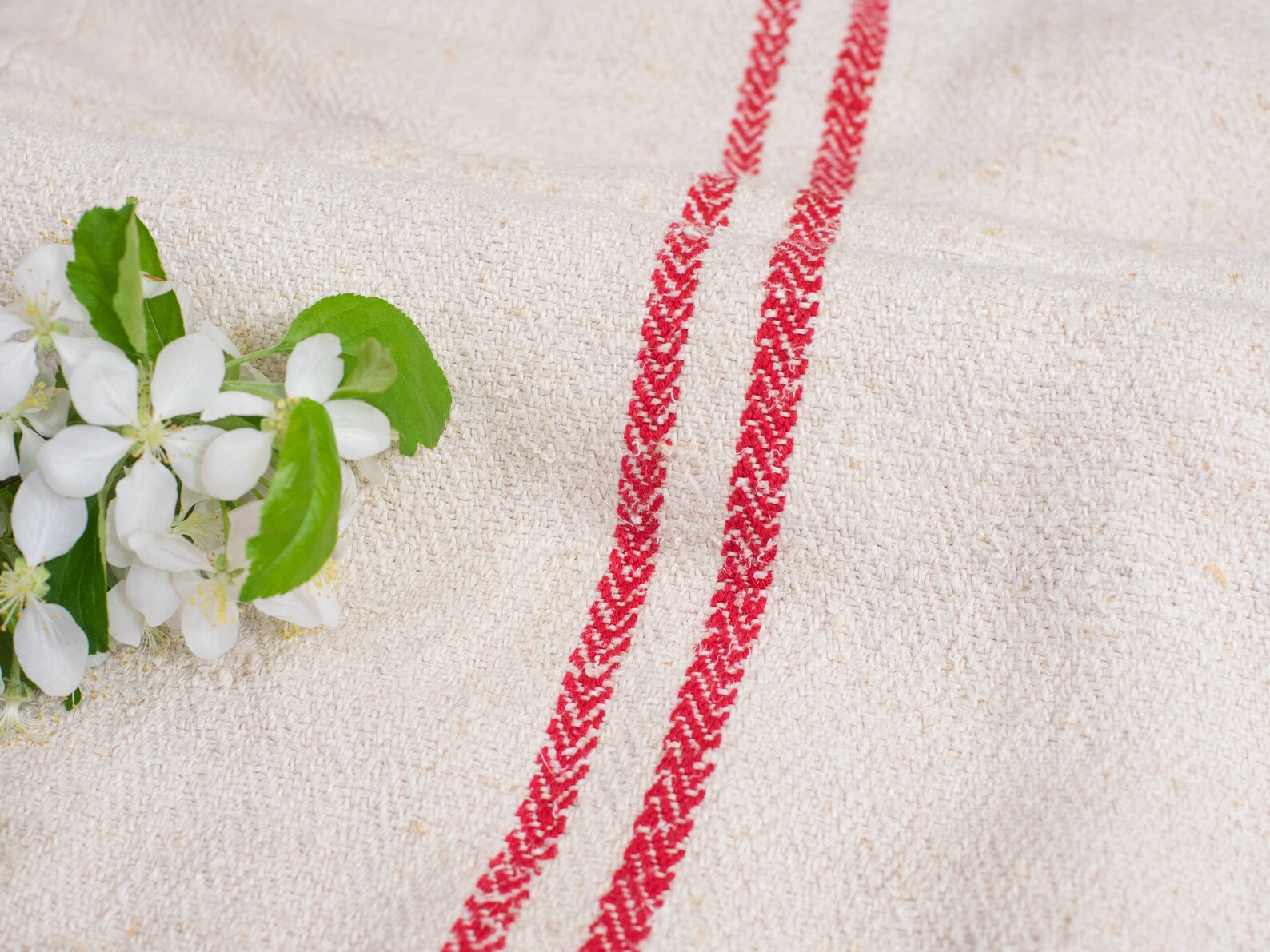 English Red Medium Weight Linen Fabric