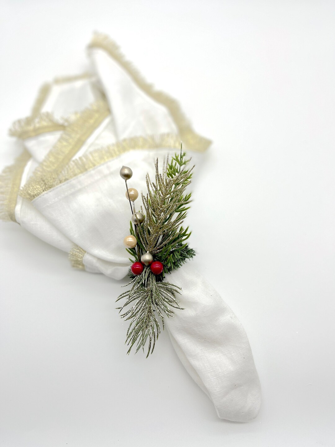 Christmas Gold and Red Napkin Rings, Napkin Rings for Holiday Dinner