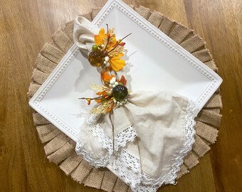 Farmhouse Thanksgiving Napkin Rings with Glass Pumpkin Decor