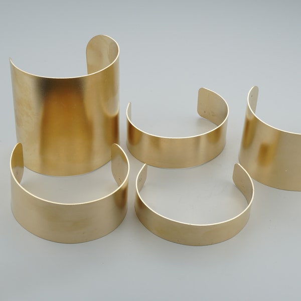 Minimalist Large Brass Cuff Bracelet,Multi Sizes,Bangle Cuff Bases in Rich Low Brass,Stamping Bracelet,Florist cuff Crosage form 3/4" to 3"