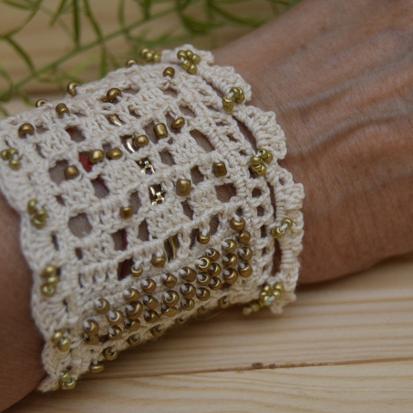 Ecru Crochet Bracelet Cuff,Bracelet with gold beads,Cuff Bracelet, Romantic Boho Wedding,Crochet Jewelry,Crochet cuff,Rustic Wedding Jewelry