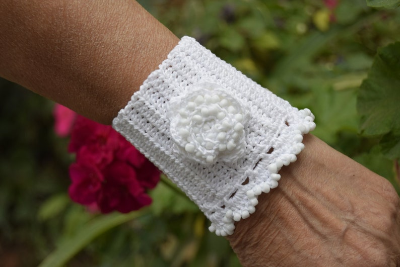 White Crochet Cuff, Beaded Cuff Bracelet, Crochet Jewelry, Crochet cuff, Rustic Wedding Jewelry image 3