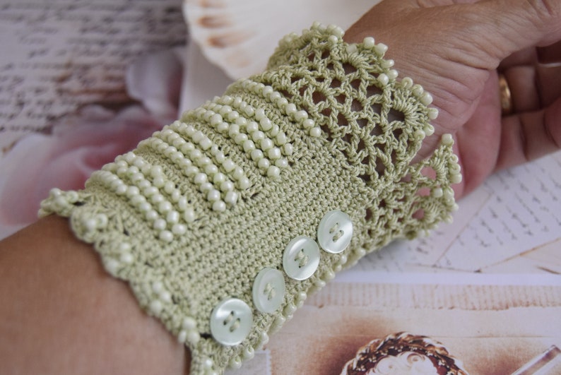 Green Cuff Bracelet,Valentine's Day gift, Crochet Bracelet, Beaded Crochet Cuff, Cuff Bracelet, Boho Cuff Bracelet, Crochet Jewelry image 6