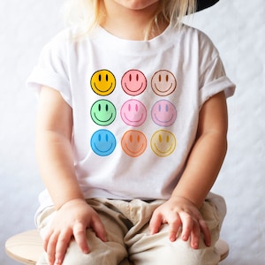 Smiley Face Toddler Shirt | Retro Boho Girls Boys Shirt | Modern Kids Unisex Tee | Aesthetic 60s 70s Youth TShirt