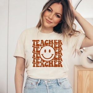 Retro Wavy Smiley Face Teacher Shirt: Soft Cotton Back to School Tee