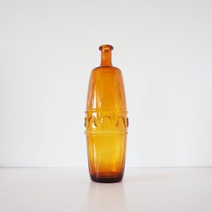 Vintage Italian bottle or decanter in amber twisted glass EMPOLI