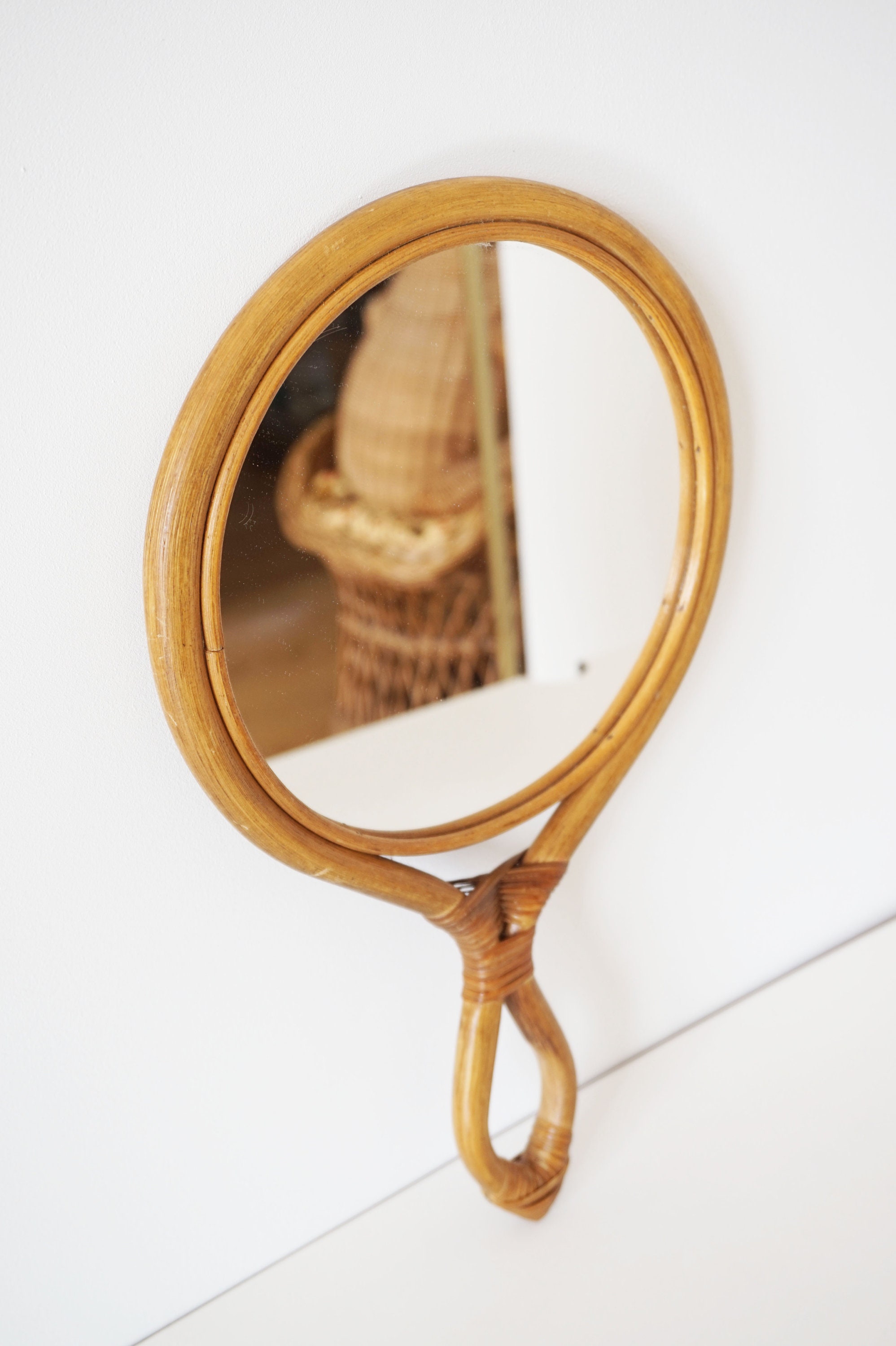 Hand mirror in vintage bamboo rattan 1950