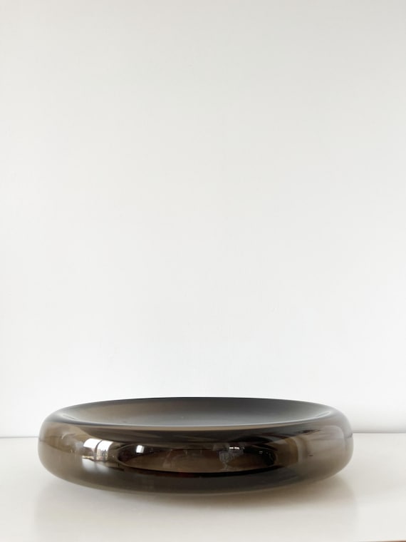 Large smoked glass bowl or empty pocket 1970