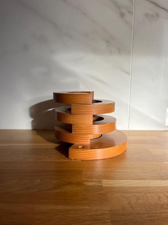 Round pine wall light, 1970