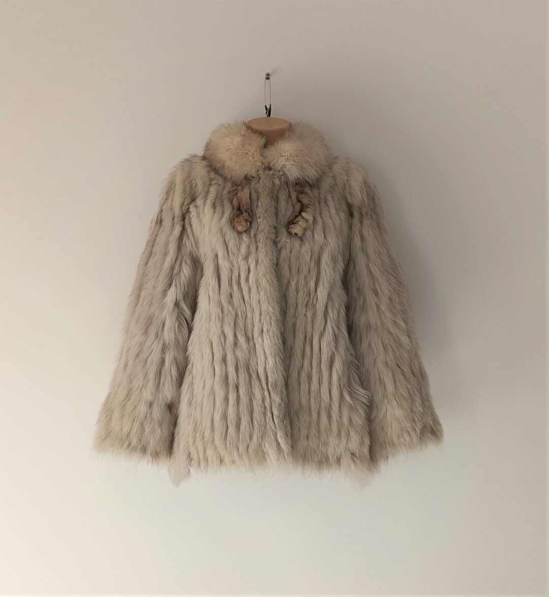 Vintage Women Saga Fox Fur Coat Size L/42 White Gray Brown Saga Fox Fur Jacket Short Bridal