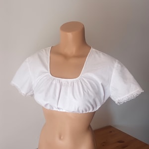 Vintage White Dirndl Crop Top Size M White Cotton Short Top Blouse Trachten Top Under Dress Dirndl Top Short Bra Top White Boho Bustier