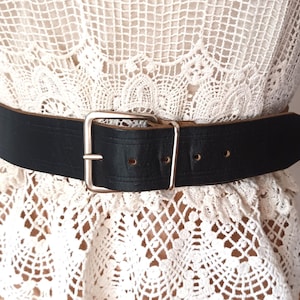 Vintage Women&#39;s Black Leather Waist Belt Genuine Leather Wide Black Belt Square Silver Tone Buckle Belt Waist Solid Black Casual Belt